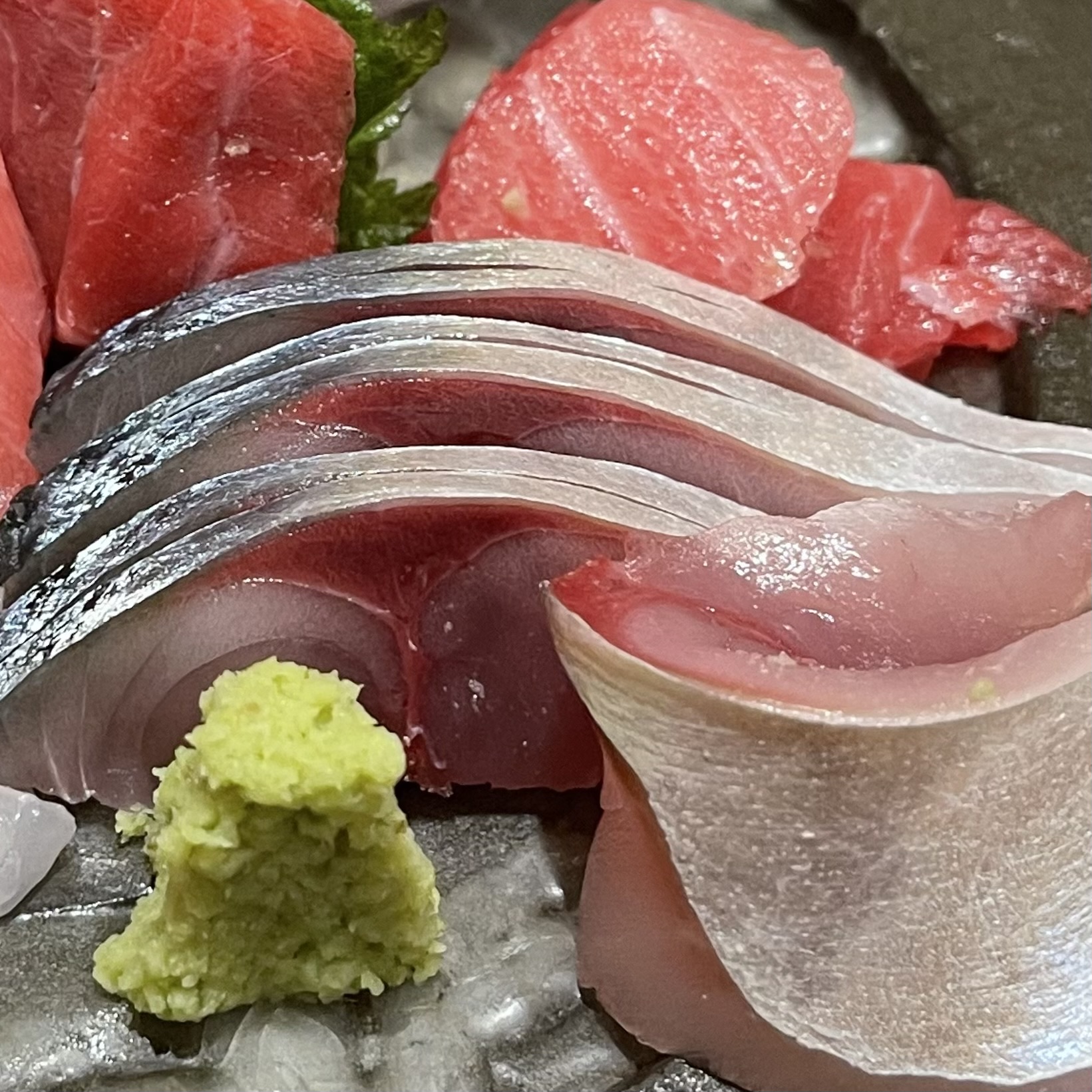 シメサバ
