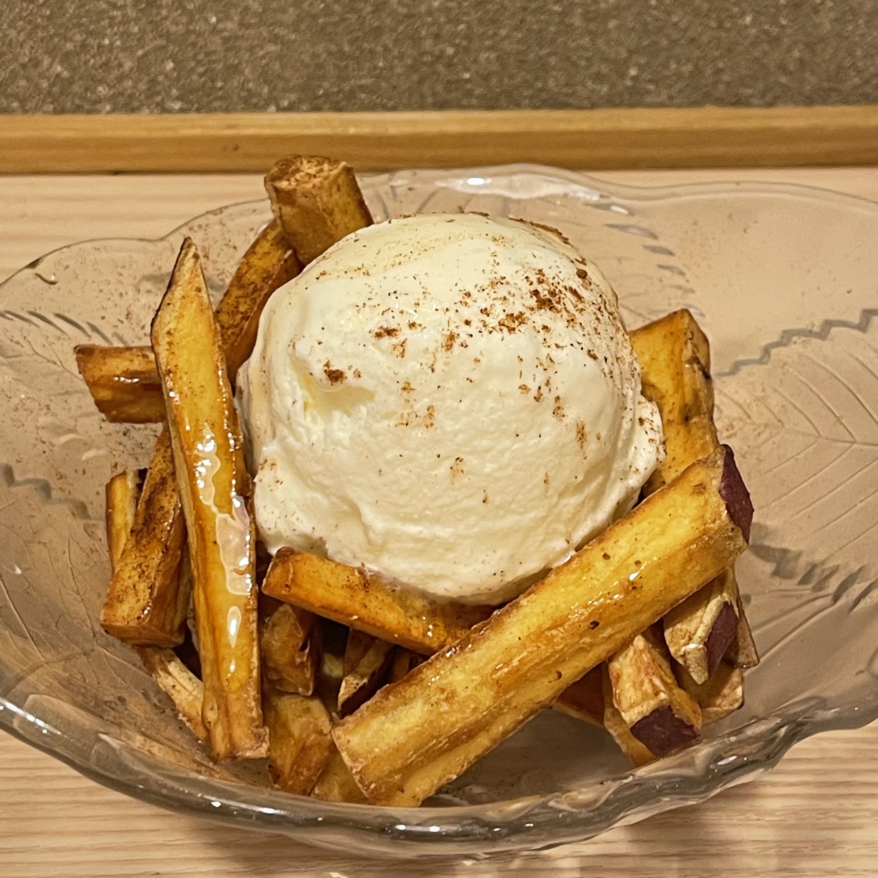 さつまいもスティック バニラアイスのせ
